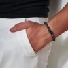 Bracciale Uomo Gerba Lab Con Cordino In Pelle Nera Perle In Pietra Onice Lucida Ematite Sfaccettata E Componenti In Metallo 5 - Verre Gioielli Bracciale Uomo Gerba Lab Con Cordino In Pelle Nera Perle In Pietra Onice Lucida Ematite Sfaccettata E Componenti In Metallo 1 Verre Gioielli - l'istituzione del gioiello