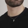Collana Uomo Luca Barra In Acciaio Con Croce Pendente E Cristalli Bianchi 5 - Verre Gioielli Collana Uomo Luca Barra In Acciaio Con Croce Pendente E Cristalli Bianchi 1 Verre Gioielli - l'istituzione del gioiello