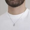 Collana Uomo Luca Barra In Acciaio Con Croce Pendente E Cristalli Neri 5 - Verre Gioielli Collana Uomo Luca Barra In Acciaio Con Croce Pendente E Cristalli Neri 1 Verre Gioielli - l'istituzione del gioiello