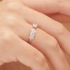 Anello Donna Regolabile Brosway In Argento 925 Con Cubic Zirconia Bianchi Ovali Fancy 5 - Verre Gioielli Anello Donna Regolabile Brosway In Argento 925 Con Cubic Zirconia Bianchi Ovali Fancy 1 Verre Gioielli - l'istituzione del gioiello