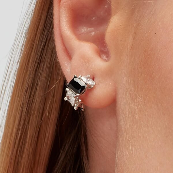 Orecchino Singolo Brosway FANCY - Cerchio In Argento 925 Rodiato Con Cubic Zirconia Nere, Diametro 14mm, Gioiello Elegante E Ipoallergenico