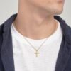 Collana Uomo Brosway In Acciaio Dorato Lucido E Satinato Con Croce Pendente 5 - Verre Gioielli Collana Uomo Brosway In Acciaio Dorato Lucido E Satinato Con Croce Pendente 1 Verre Gioielli - l'istituzione del gioiello