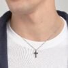 Collana Uomo Brosway In Acciaio Silver Con Croce Pendente Nera 5 - Verre Gioielli Collana Uomo Brosway In Acciaio Silver Con Croce Pendente Nera 1 Verre Gioielli - l'istituzione del gioiello