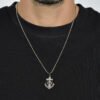Collana Uomo Luca Barra In Acciaio Con Ancora E Crocifisso 5 - Verre Gioielli Collana Uomo Luca Barra In Acciaio Con Ancora E Crocifisso 1 Verre Gioielli - l'istituzione del gioiello
