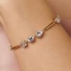 Bracciale Donna Brosway Afiinity In Acciaio Placcato Oro Giallo 14 Kt Con Cubic Zirconia Bianchi Affiinity 5 - Verre Gioielli Bracciale Donna Brosway Afiinity In Acciaio Placcato Oro Giallo 14 Kt Con Cubic Zirconia Bianchi Affiinity 1 Verre Gioielli - l'istituzione del gioiello