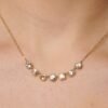Collana Donna Brosway Girocollo In Acciaio Placcato Oro Giallo 14 kt Con Cristalli Bianchi 2 Verre Gioielli - l'istituzione del gioiello