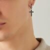 Orecchini Uomo Stroili A Cerchio In Acciaio Con Croce Pendente E Cristalli Bianchi 2 Verre Gioielli - l'istituzione del gioiello
