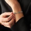 Bracciale Tennis Donna Stroili In Ottone Con Cristalli Bianchi E Margherite Azzurre 6 - Verre Gioielli Bracciale Tennis Donna Stroili In Ottone Con Cristalli Bianchi E Margherite Azzurre 2 Verre Gioielli - l'istituzione del gioiello