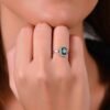 Anello Donna Luca Barra Regolabile In Acciaio Con Cristalli Bianchi E Zircone Verde 5 - Verre Gioielli Anello Donna Luca Barra Regolabile In Acciaio Con Cristalli Bianchi E Zircone Verde 1 Verre Gioielli - l'istituzione del gioiello