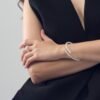 Bracciale Donna Bangle Unoaerre Rigido In Bronzo Argentato Chiodo 5 - Verre Gioielli Bracciale Donna Bangle Unoaerre Rigido In Bronzo Argentato Chiodo 1 Verre Gioielli - l'istituzione del gioiello