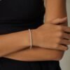Bracciale Tennis Donna Sovrani In Ottone Rodiato E Zirconi Bianchi 5 - Verre Gioielli Bracciale Tennis Donna Sovrani In Ottone Rodiato E Zirconi Bianchi 1 Verre Gioielli - l'istituzione del gioiello